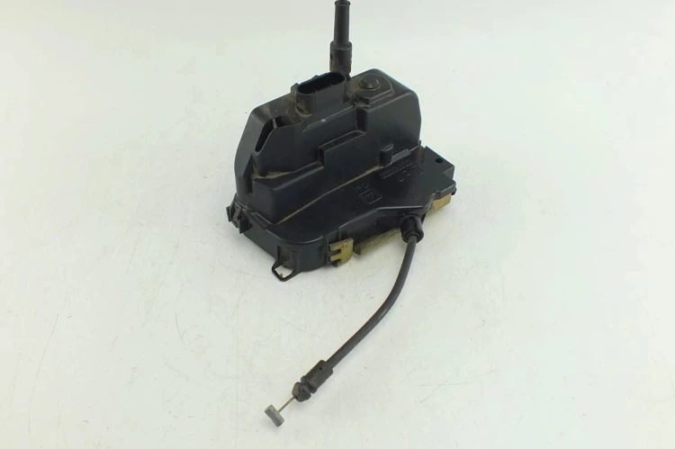 ZAMEK DRZWI PRAWY TYŁ NISSAN PRIMERA P12 1.9 DCI
