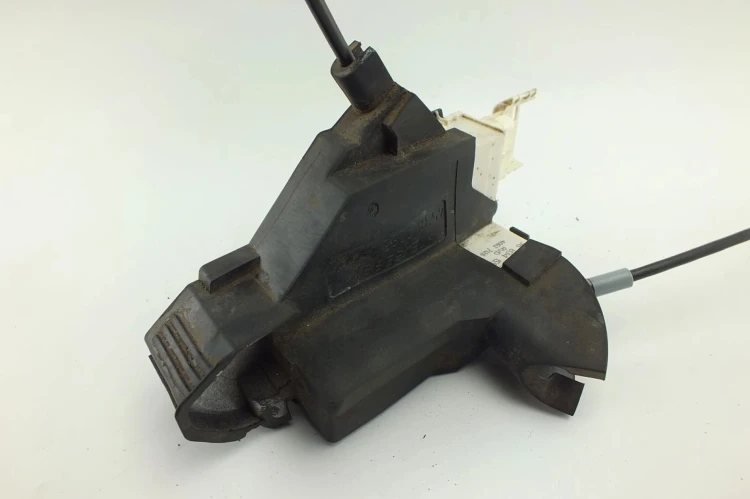 ZAMEK DRZWI PRAWY PRZÓD CITROEN C4 I (2004-2008) 1.6 HDI 9683415980