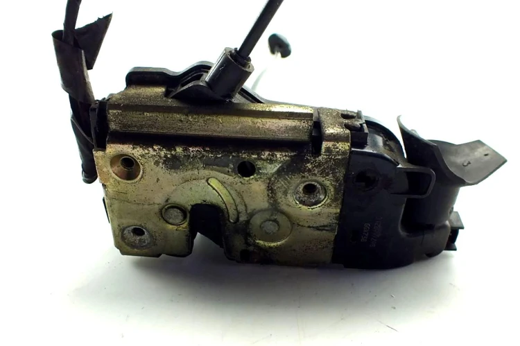 ZAMEK DRZWI LEWY PRZÓD RENAULT VEL SATIS (2002-2009) 2.2 DCI