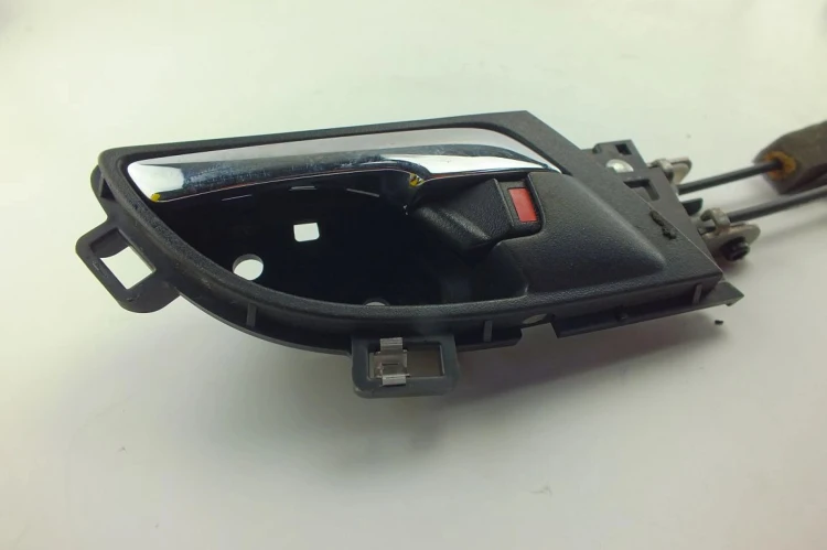 ZAMEK DRZWI LEWY PRZÓD HONDA CR-V III (2006-2011) 72151-SWA-E1