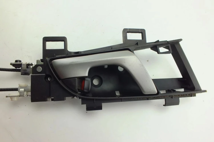 ZAMEK DRZWI PRAWY PRZÓD HONDA ACCORD VIII (2008-2010) 2.2 I-DTEC 180