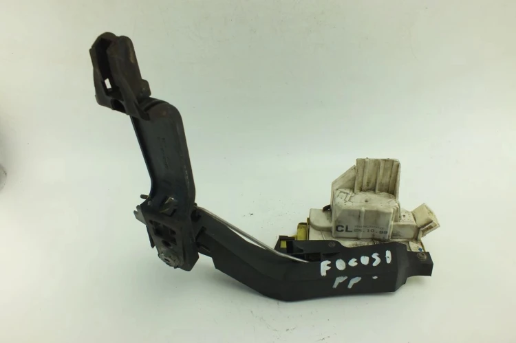 ZAMEK DRZWI PRAWY PRZÓD FORD FOCUS MK1 1.8 TDCI