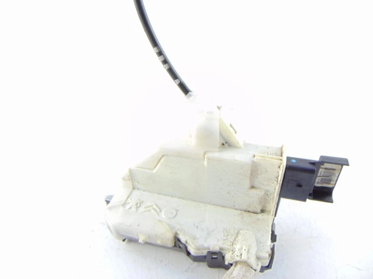 ZAMEK DRZWI PRAWY PRZÓD CITROEN C3 II (2008-2016) 1.4 16V