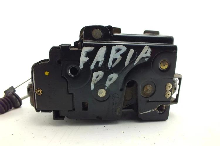 ZAMEK DRZWI PRAWY PRZÓD SKODA FABIA I 6Y 1.4 mpi