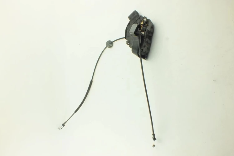 ZAMEK DRZWI PRAWY PRZÓD FORD C-MAX (2003-2006) 2.0TDCI