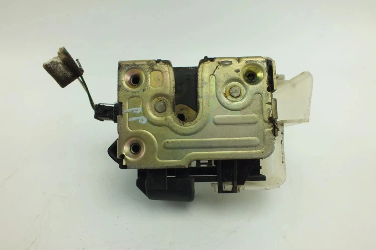 ZAMEK DRZWI PRAWY PRZÓD RENAULT MEGANE I LIFT (1999-2002) 1.9 D
