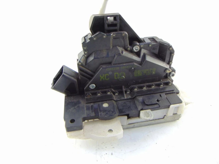 ZAMEK DRZWI LEWY TYŁ FORD MONDEO MK3 LIFT(2005-2007) 2.0 TDCi (130HP) 2S4A-