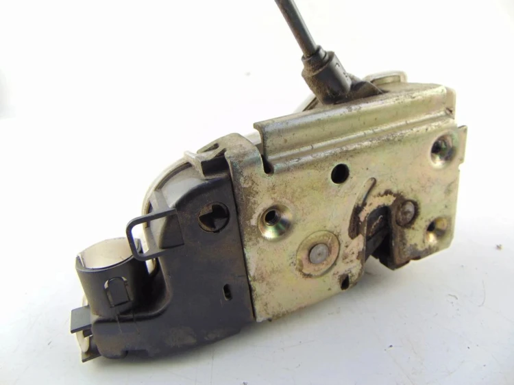 ZAMEK DRZWI PRAWY PRZÓD CITROEN C3 I (2002-2005) 1.4 HDI