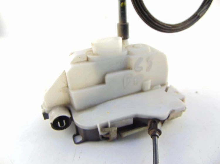 ZAMEK DRZWI PRAWY PRZÓD CITROEN C3 I (2002-2005) 1.4 HDI