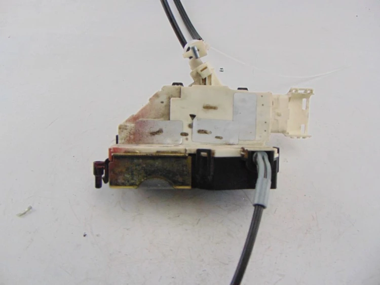 ZAMEK DRZWI PRAWY PRZÓD CITROEN C4 I (2004-2008) 9647173880F