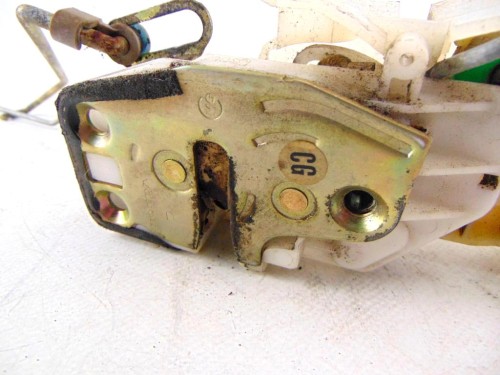 ZAMEK DRZWI PRAWY PRZÓD HONDA JAZZ 1.4