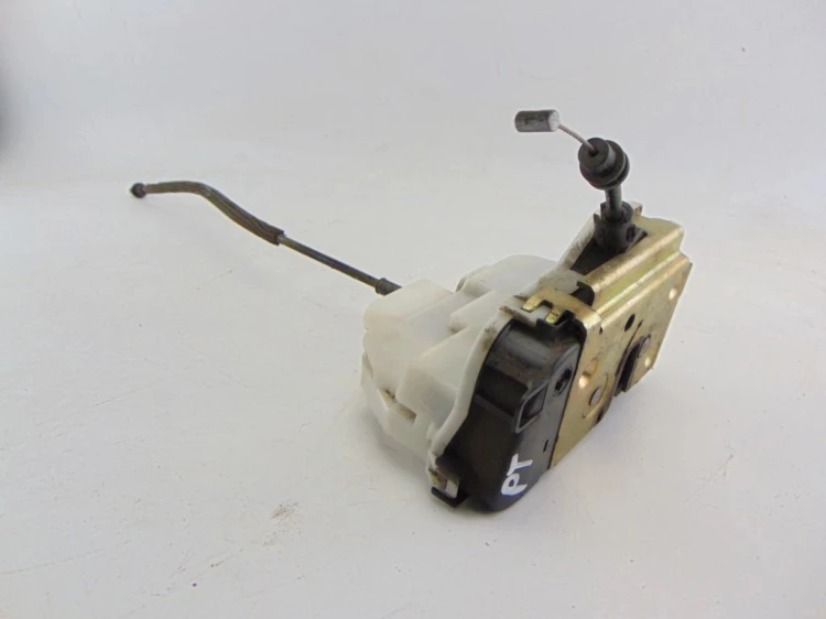 ZAMEK DRZWI PRAWY TYŁ CITROEN C3 I (2002-2005) 1.4 8V