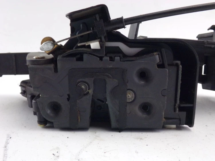 ZAMEK DRZWI LEWY PRZÓD FORD C-MAX 3M51-R26-6B31