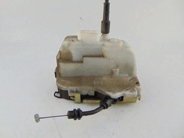 ZAMEK DRZWI PRAWY PRZÓD CITROEN C3 I (2002-2005) 1.1