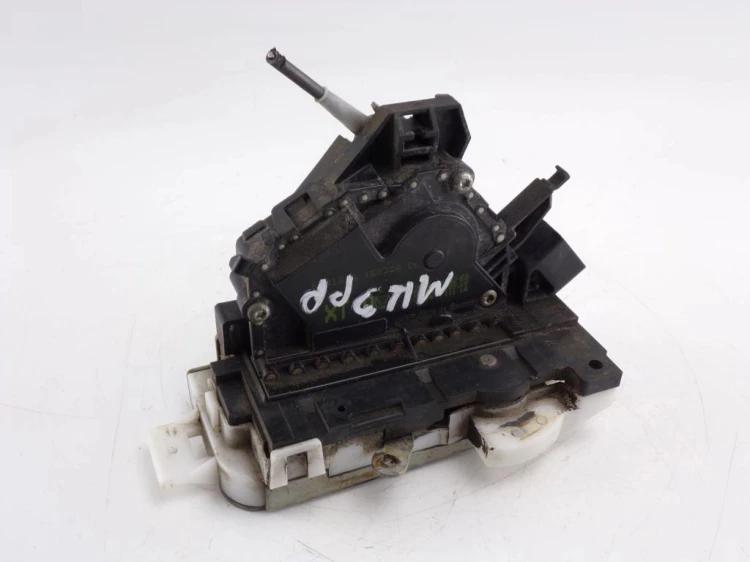 ZAMEK DRZWI PRAWY PRZÓD FORD MONDEO MK3 (2001-2007) 8 PINÓW