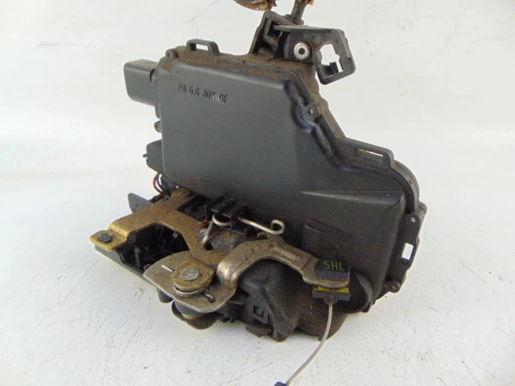 ZAMEK DRZWI LEWY TYŁ SEAT TOLEDO II 1.9 TDI