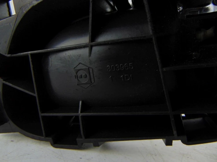 ZAMEK DRZWI PRAWY PRZÓD CITROEN C4 PICASSO (2006-2013)