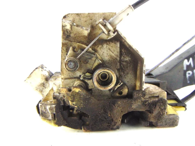 ZAMEK DRZWI PRAWY PRZÓD FORD FOCUS MK1 LIFT (2001 -2004) 1.8 TDCI 100HP