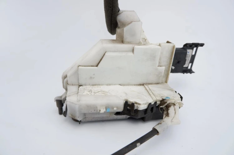 ZAMEK DRZWI PRAWY PRZÓD CITROEN C3 II (2008-2016) 1.4 16V