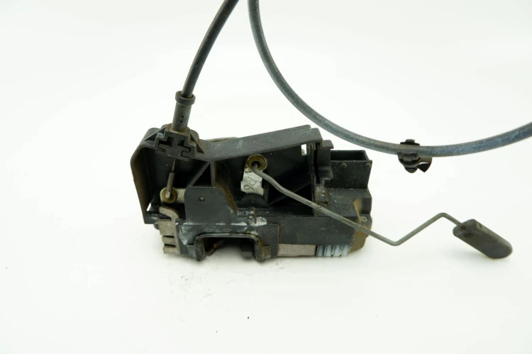 ZAMEK DRZWI PRAWY PRZÓD RENAULT TRAFIC II (2006-2014) 2.0 DCI