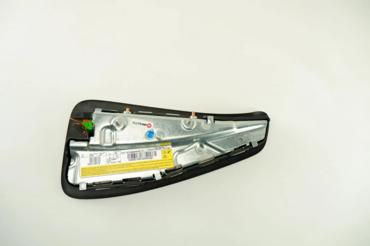 PODUSZKA FOTELA LEWA MERCEDES C W204 (2007-2011) 2.2 CDI 136KM 605010801B