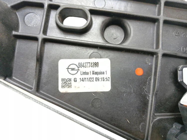 PODNOŚNIK SZYBY LEWY TYŁ OPEL MOKKA B (2020-) 1.2 T 131KM 9843774280