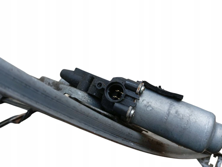 PODNOŚNIK SZYBY PRAWY PRZÓD RENAULT MEGANE II LIFT (2005-2008)