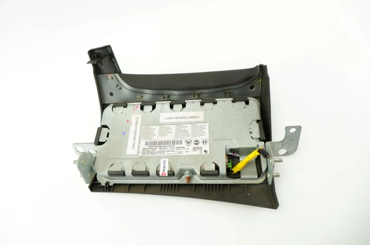 PODUSZKA KOLANOWA FIAT BRAVO II (2007-2012) 1.4 16V 90KM 735440736