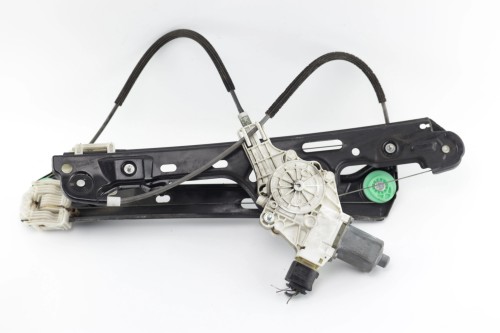 PODNOŚNIK SZYBY PRAWY PRZÓD BMW E87 LIFT 2.0D N47 7067796S