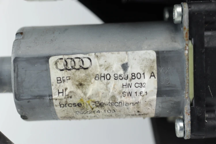 PODNOŚNIK SZYBY LEWY TYŁ AUDI A4 B7(2004-2008)CABRIO 3.0 TDI 233KM QUTTRO 8