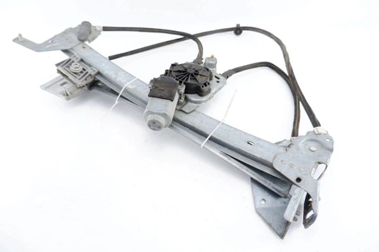 PODNOŚNIK SZYBY PRAWY PRZÓD RENAULT MEGANE II LIFT (2005-2008)