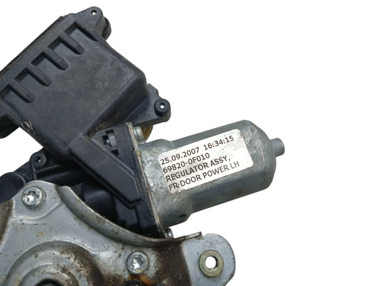 PODNOŚNIK SZYBY LEWY PRZÓD TOYOTA COROLLA VERSO II LIFT (2007-2009) 2.2 D4D