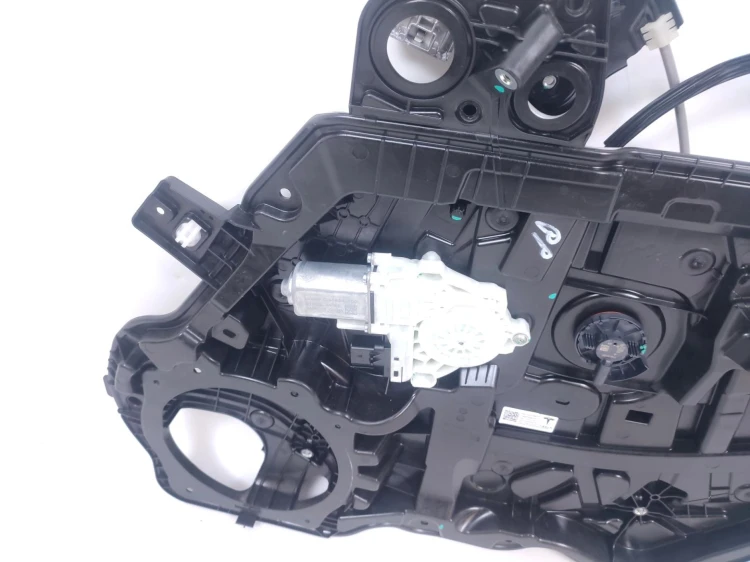 PODNOŚNIK SZYBY PRAWY PRZÓD TESLA MODEL Y (2019-) LONG RANGE DUAL MOTOR 351