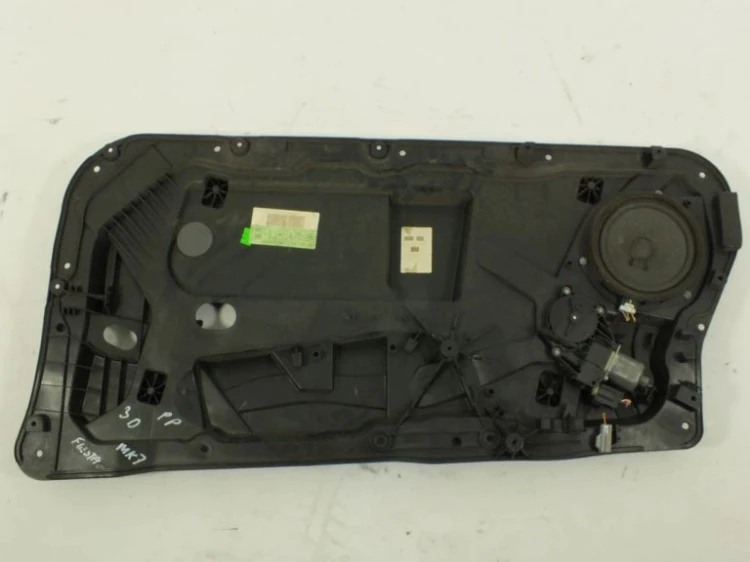 PODNOŚNIK SZYBY PRAWY PRZÓD FORD FIESTA MK7 (2008-2017) 1.4 TDCI