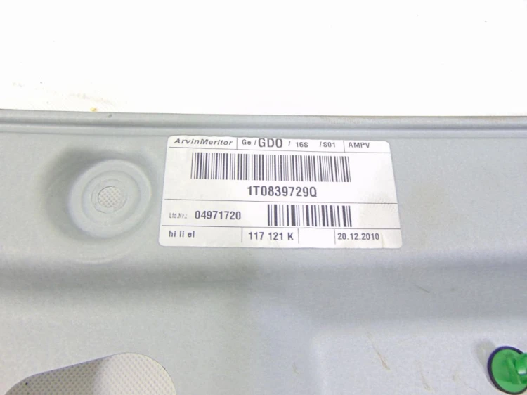 PODNOŚNIK SZYBY LEWY TYŁ VOLKSWAGEN TOURAN LIFT (2010-2015) 1.6 TDI 105