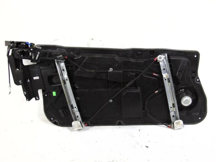 PODNOŚNIK SZYBY PRAWY PRZÓD FORD FIESTA MK7 (2008-2017) 1.6L Zetec-S (115PS