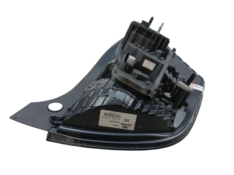LAMPA LEWY TYŁ RENAULT TWINGO III (2014-2018) 1.0 SCE 70KM 265555949R
