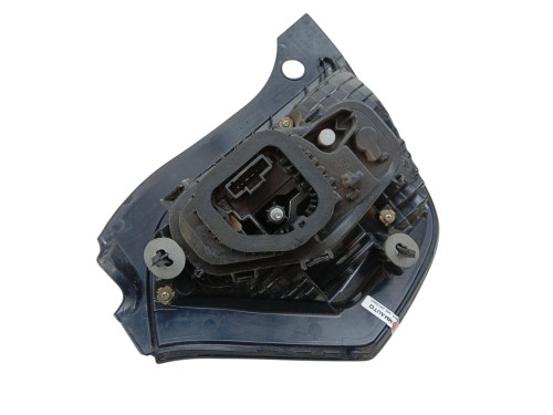 LAMPA PRAWY TYŁ RENAULT TWINGO III (2014-2018) 1.0 SCE 70KM 265501361R