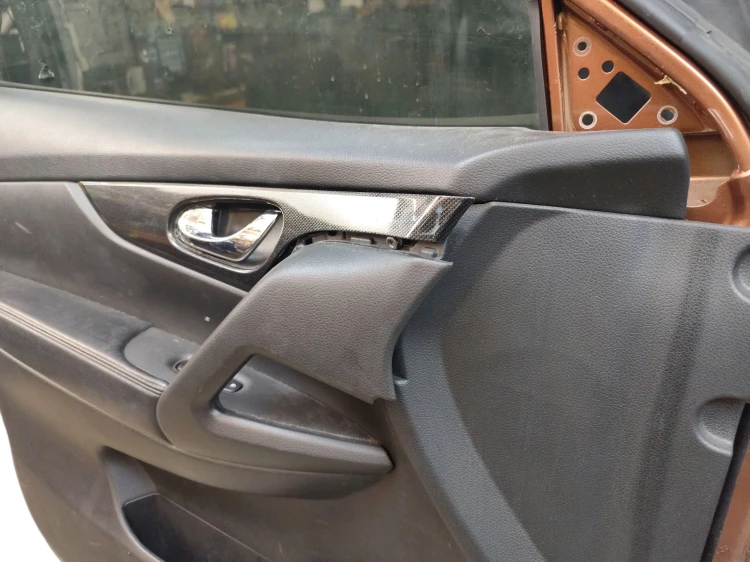 DRZWI LEWY PRZÓD NISSAN X-TRAIL T32 (2013-2017) 1.6 DCI 130KM