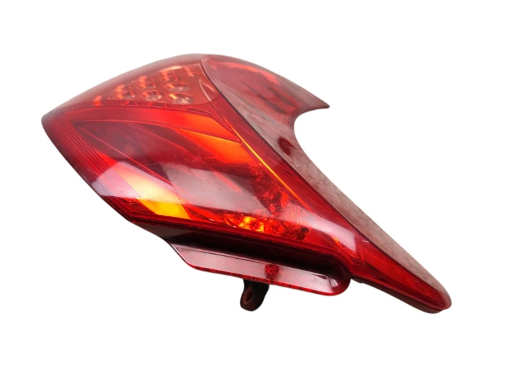 LAMPA LEWY TYŁ PEUGEOT 3008 I (2009-2013) 1.6 e-HDI 112KM 9683460880