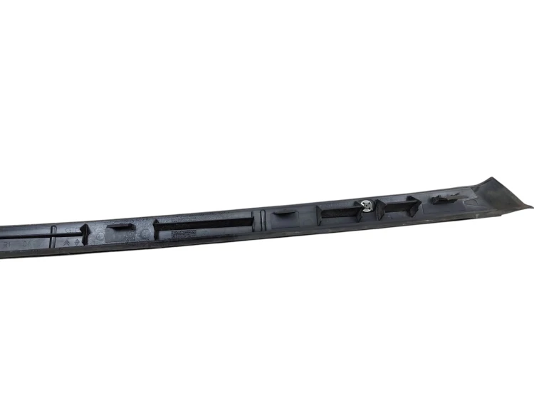 LISTWA SZYBY CZOŁOWEJ PRAWA CITROEN C5 III (2008-2010) 2.0 HDI 163KM 965914