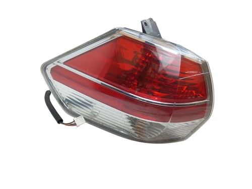 LAMPA LEWY TYŁ NISSAN X-TRAIL T32 (2013-2017) 1.6 DCI 130KM