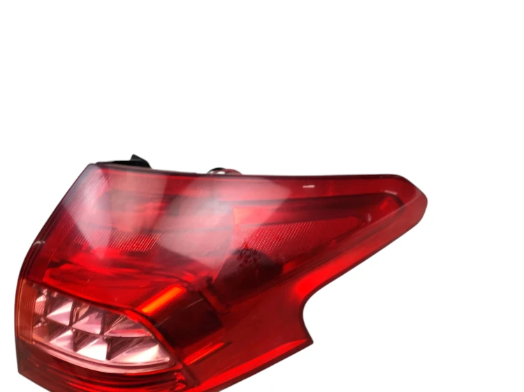 LAMPA PRAWY TYŁ CITROEN C5 III (2008-2010) 2.0 HDI 136KM VP8X8X-13404-AX