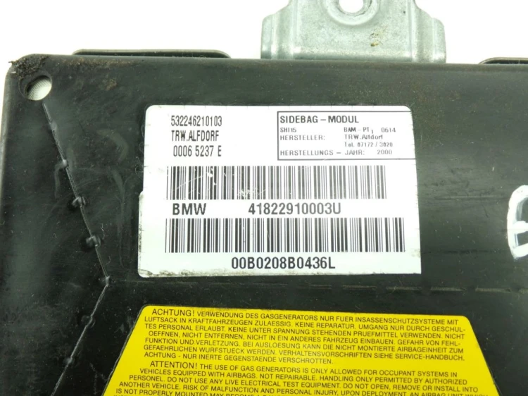 PODUSZKA DRZWI PRAWY TYŁ BMW E39 3.0D 41822910003U