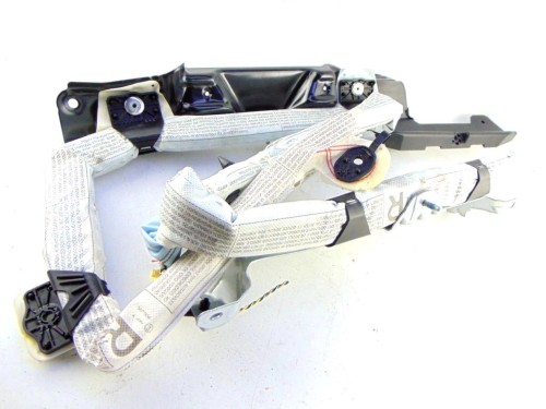 KURTYNA POWIETRZNA PRAWA BMW X1 E84 (2009-2015) S-DRIVE 18d 2.0 D N47D20C 1