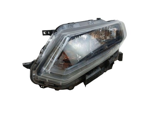 LAMPA LEWY PRZÓD NISSAN X-TRAIL T32 (2013-2017) 1.6 DCI 130KM