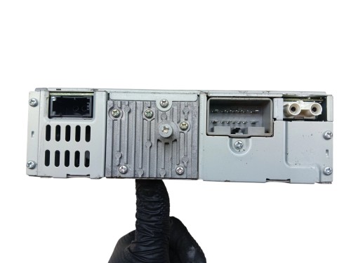 RADIO CZYTNIK VOLVO V50 (2004-2007) 2.0 D 136KM 30679249