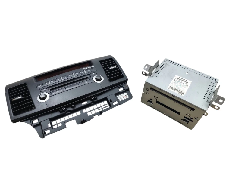 RADIO Z PANELEM MITSUBISHI LANCER VIII (2007-2015) 1.8 MIVEC 143KM 8701A278