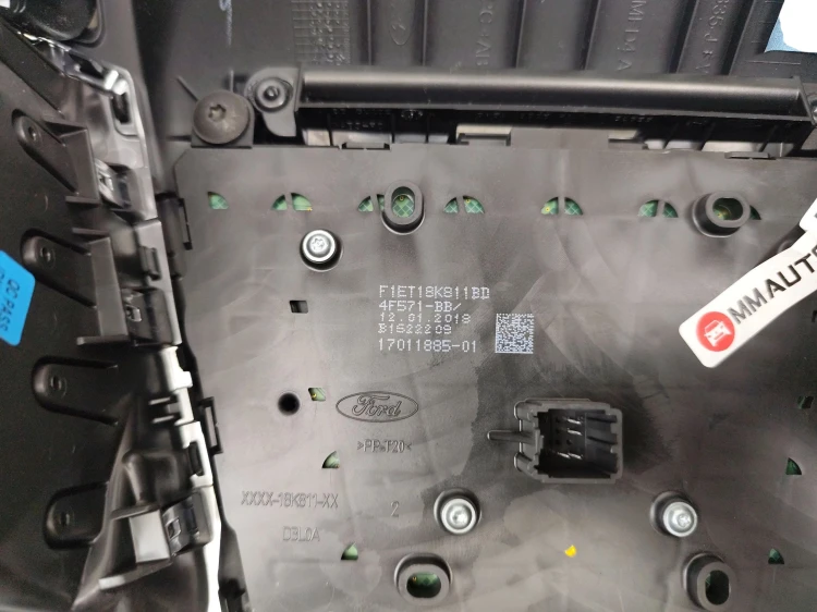 RADIO WYŚWIETLACZ PANEL KOMPLET FORD FOCUS MK3 LIFT (2014-2018) 1.6 Ti-VCT