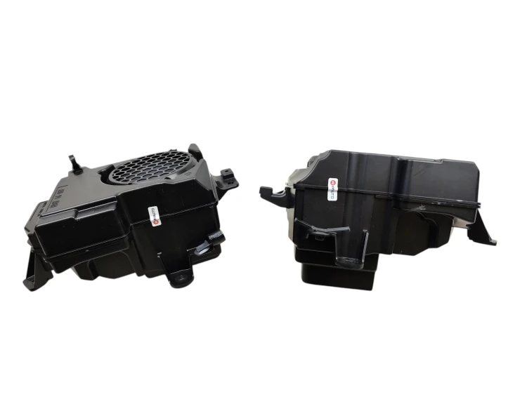 GŁOŚNIK SUBWOOFER MAZDA MX-30 (2020-) 35.5 kWh 145KM BDGF66996Y